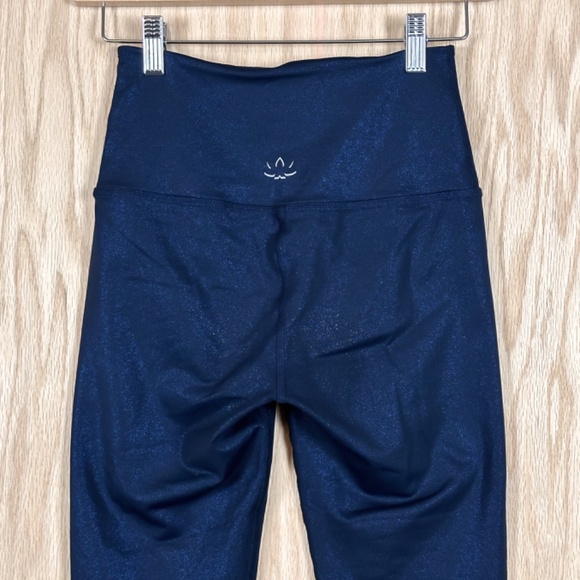 Beyond Yoga Twinkle High Waisted 7/8 Yoga Leggings in Nocturnal Navy Twinkle S - Picture 8 of 11